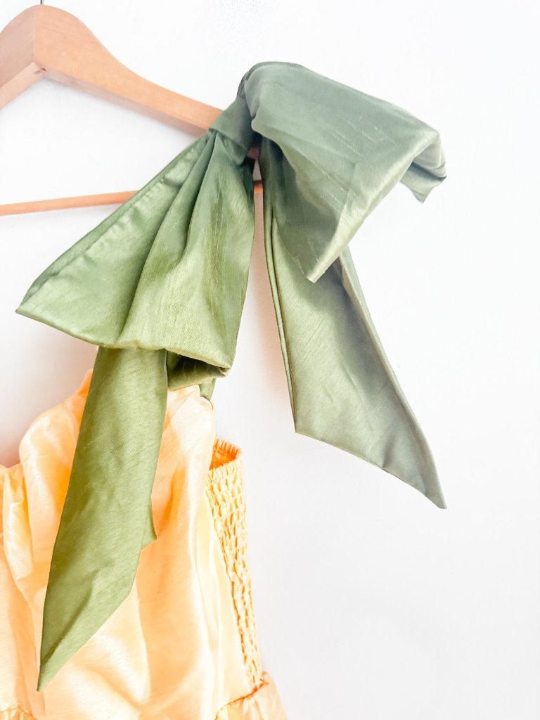 Hutch Anthropologie Scoop-Neck Tiered Maxi Dress Buttery Yellow W Green Bow M — image 6 of 7